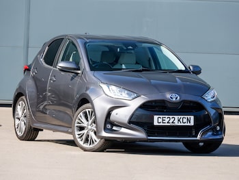 Used Toyota Yaris 2022 for sale - 78470642: Photo