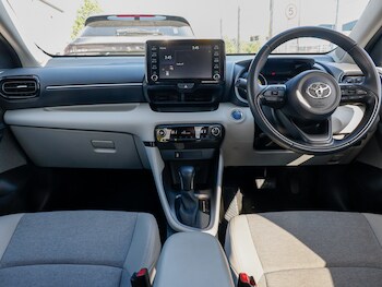 Used Toyota Yaris 2022 for sale - 78470642: Photo