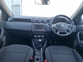 Used Dacia Duster 2019 for sale - 78656432: Photo