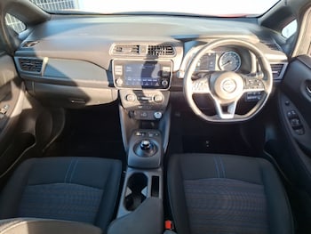 Used Nissan Leaf 2022 for sale - 78684121: Photo