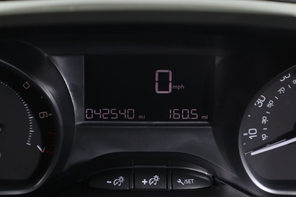 Used Peugeot 208 2017 for sale - 76496602: Photo 19