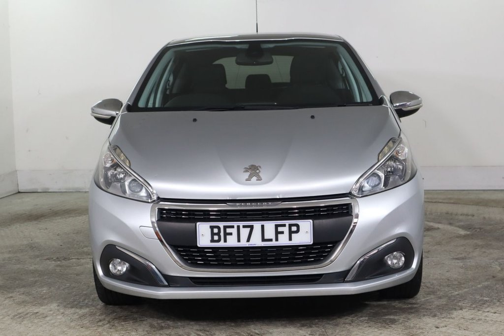 Used Peugeot 208 2017 for sale - 76496602: Photo 2