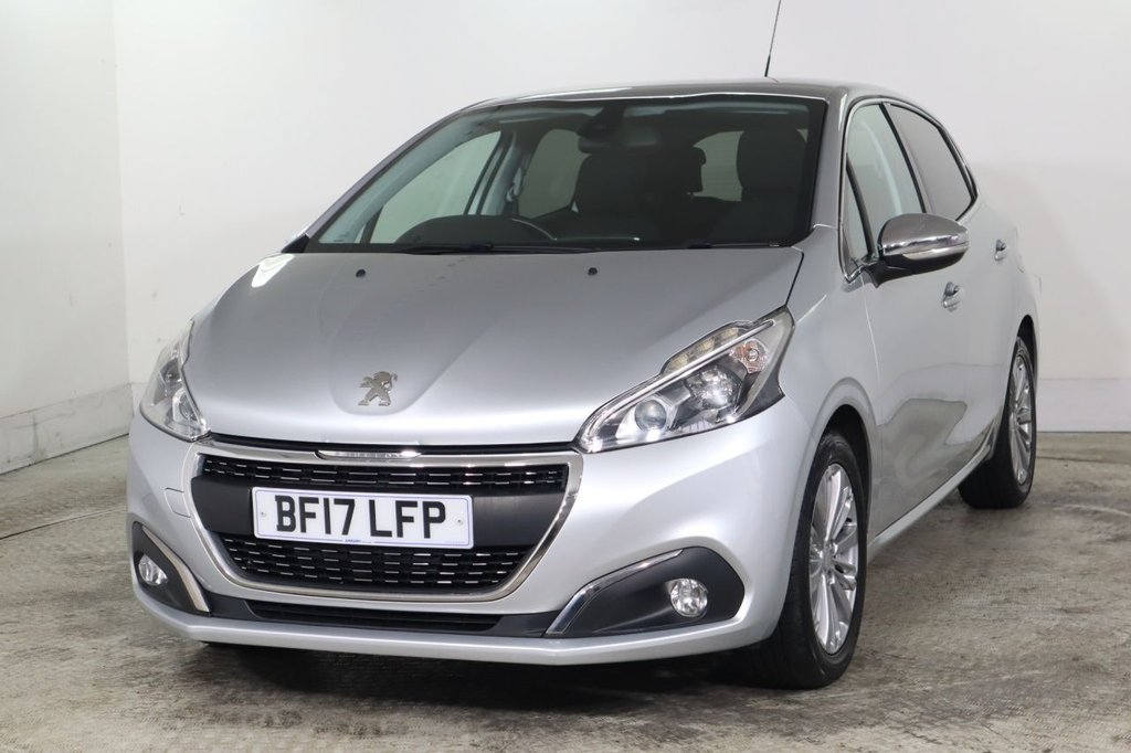 Used Peugeot 208 2017 for sale - 76496602: Photo 3