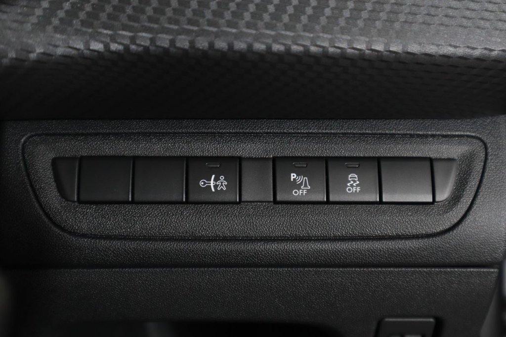 Used Peugeot 208 2017 for sale - 76496602: Photo 35