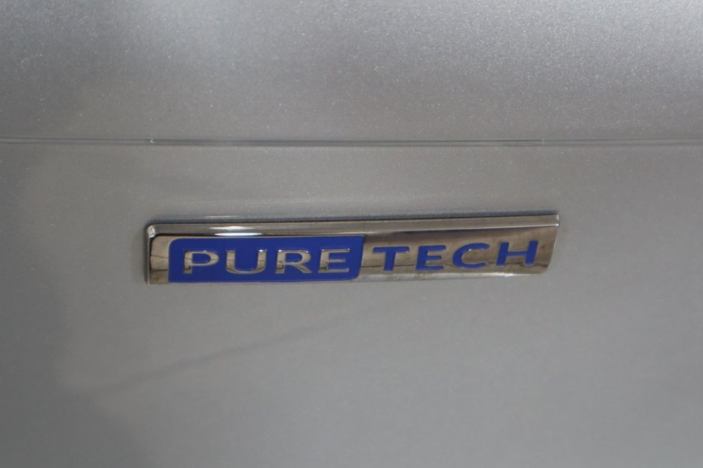 Used Peugeot 208 2017 for sale - 76496602: Photo 38