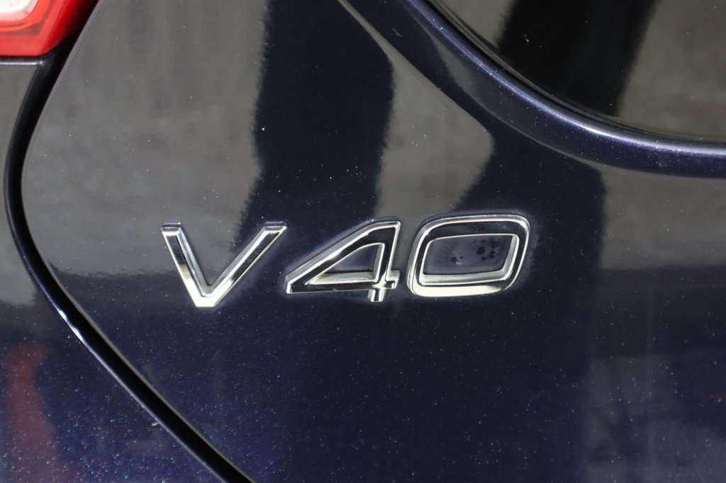 Used Volvo V40 Cross Country 2016 for sale - 76632574: Photo 50