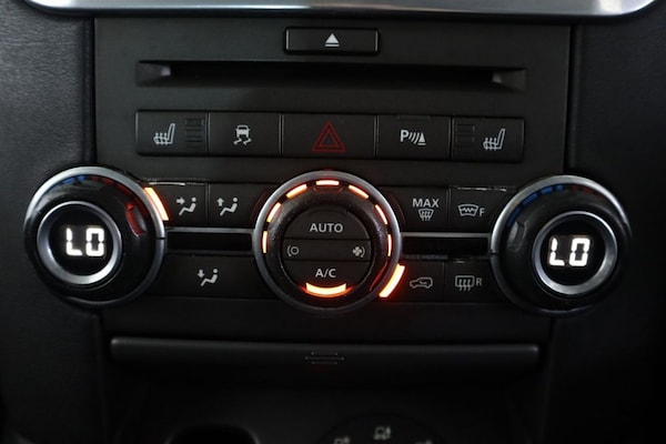 Used Land Rover Discovery 4 2010 for sale - 73059268: Photo 23