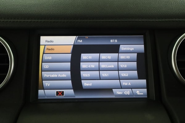 Used Land Rover Discovery 4 2010 for sale - 73059268: Photo 31