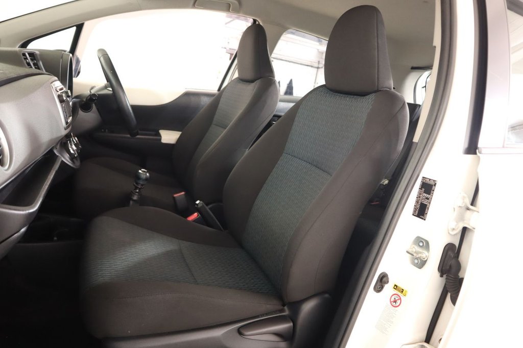 Used Toyota Yaris 2012 for sale - 76470586: Photo 15