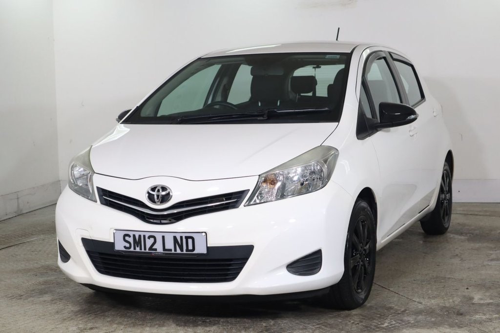 Used Toyota Yaris 2012 for sale - 76470586: Photo 2