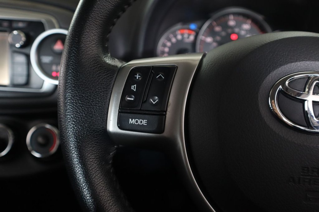 Used Toyota Yaris 2012 for sale - 76470586: Photo 20