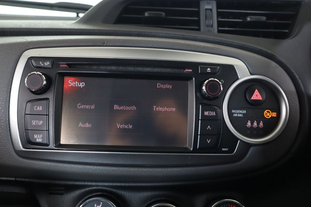 Used Toyota Yaris 2012 for sale - 76470586: Photo 29