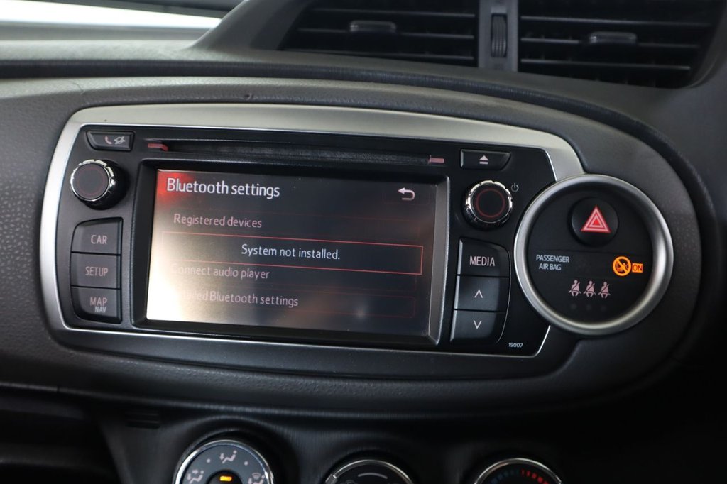 Used Toyota Yaris 2012 for sale - 76470586: Photo 31