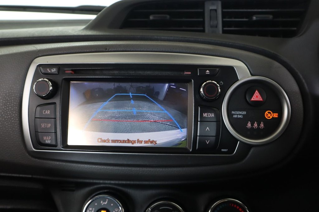 Used Toyota Yaris 2012 for sale - 76470586: Photo 32