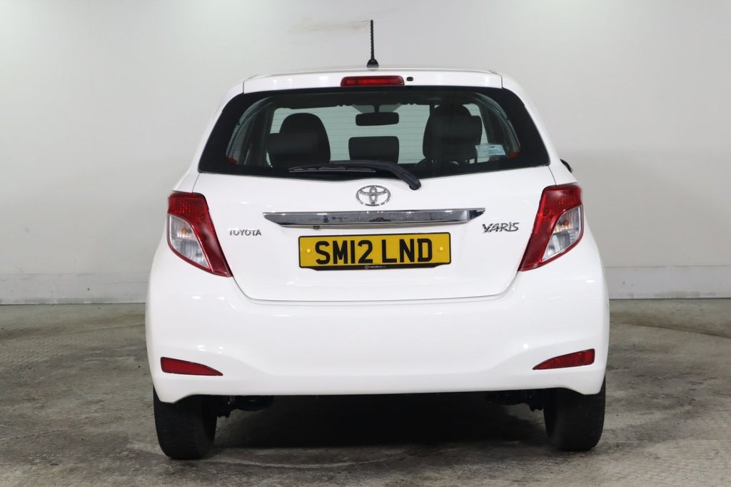 Used Toyota Yaris 2012 for sale - 76470586: Photo 5