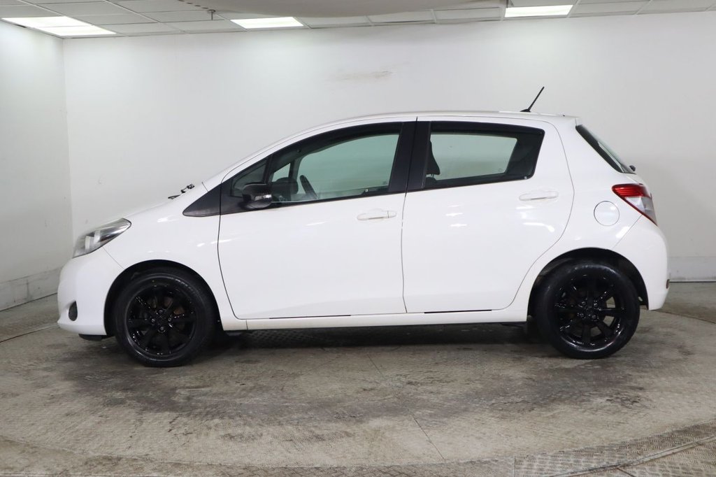 Used Toyota Yaris 2012 for sale - 76470586: Photo 8