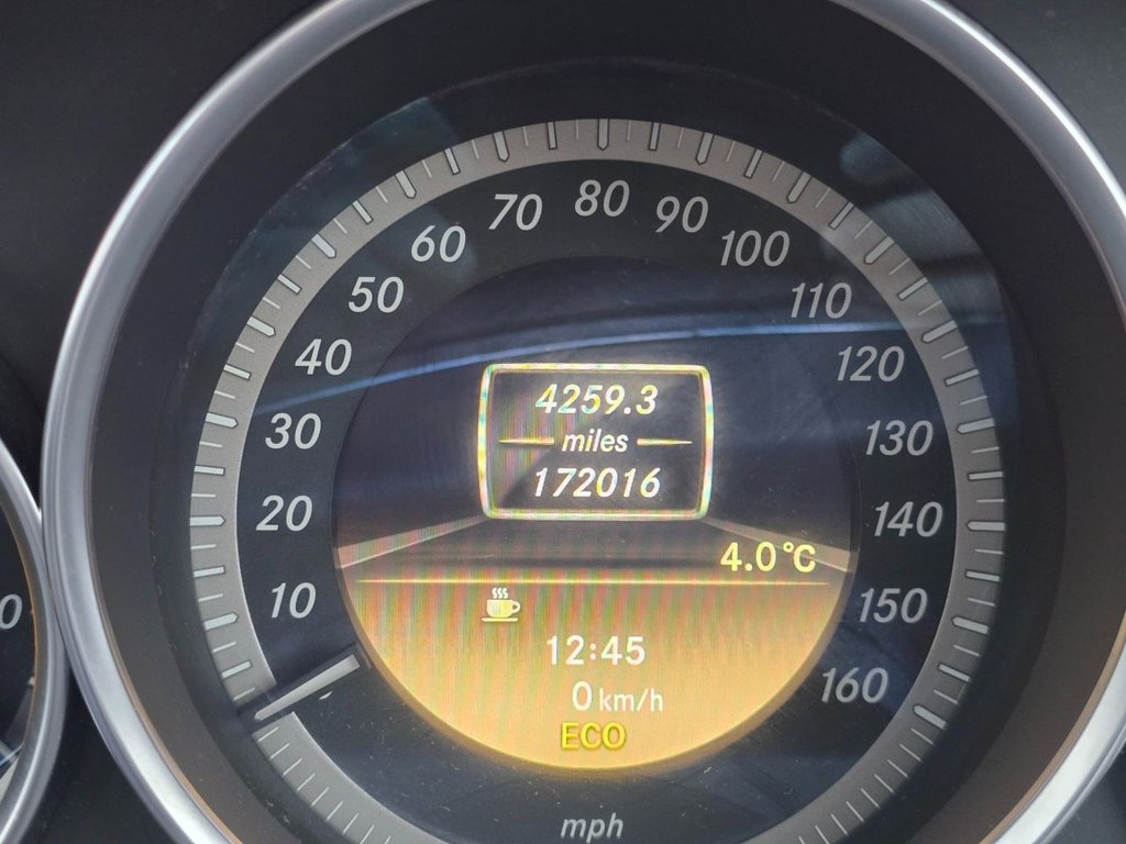 Used Mercedes-Benz C Class 2012 for sale - 77139999: Photo 11