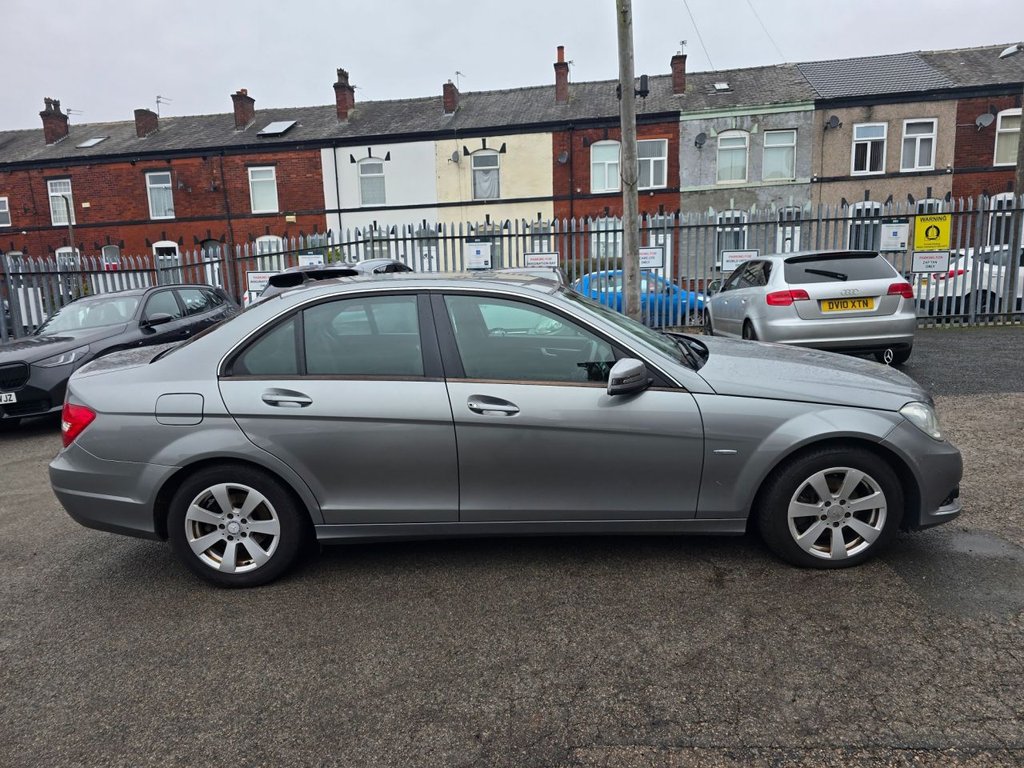 Used Mercedes-Benz C Class 2012 for sale - 77139999: Photo 7