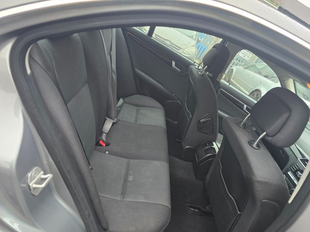 Used Mercedes-Benz C Class 2012 for sale - 77139999: Photo 9