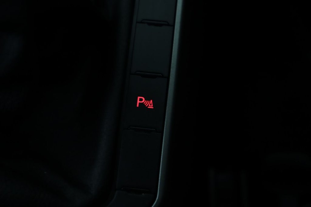 Used Volkswagen Polo 2020 for sale - 77642802: Photo 28