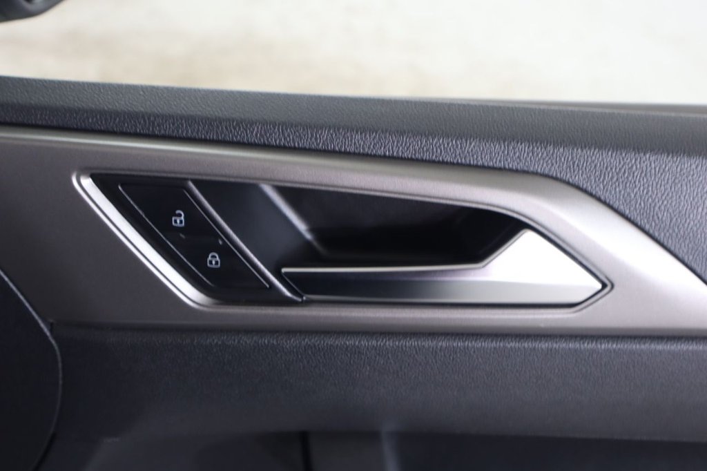 Used Volkswagen Polo 2020 for sale - 77642802: Photo 39