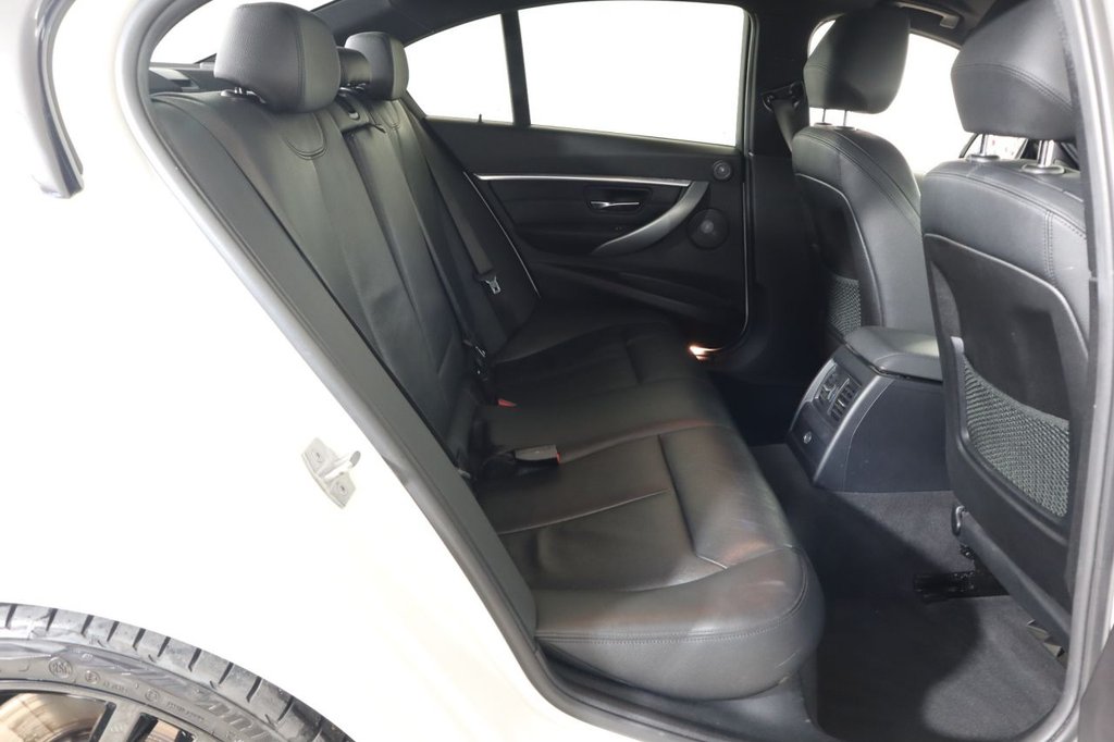 Used BMW 3 Series 2018 for sale - 76632566: Photo 15