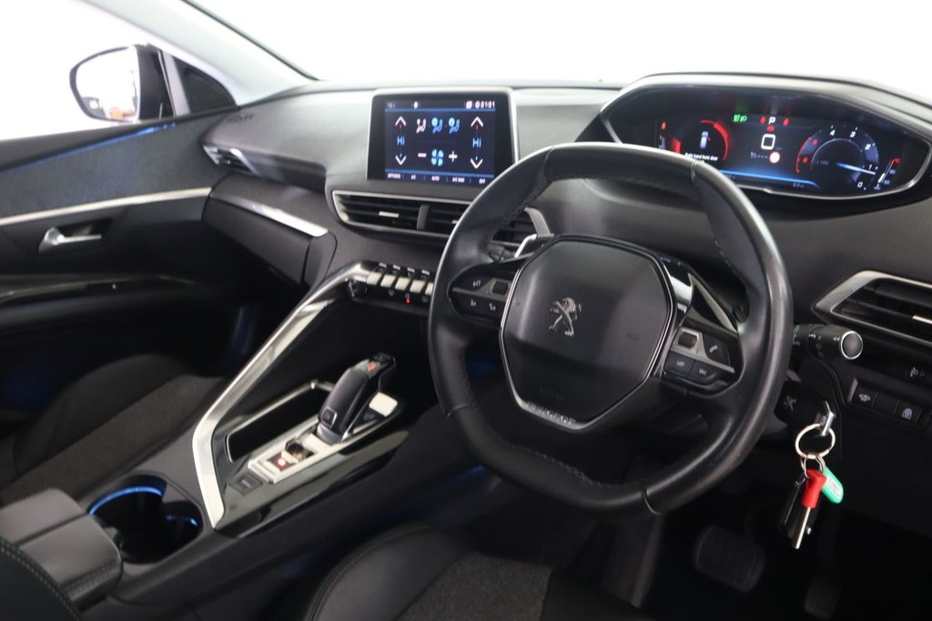 Used Peugeot 3008 2017 for sale - 76267163: Photo 12