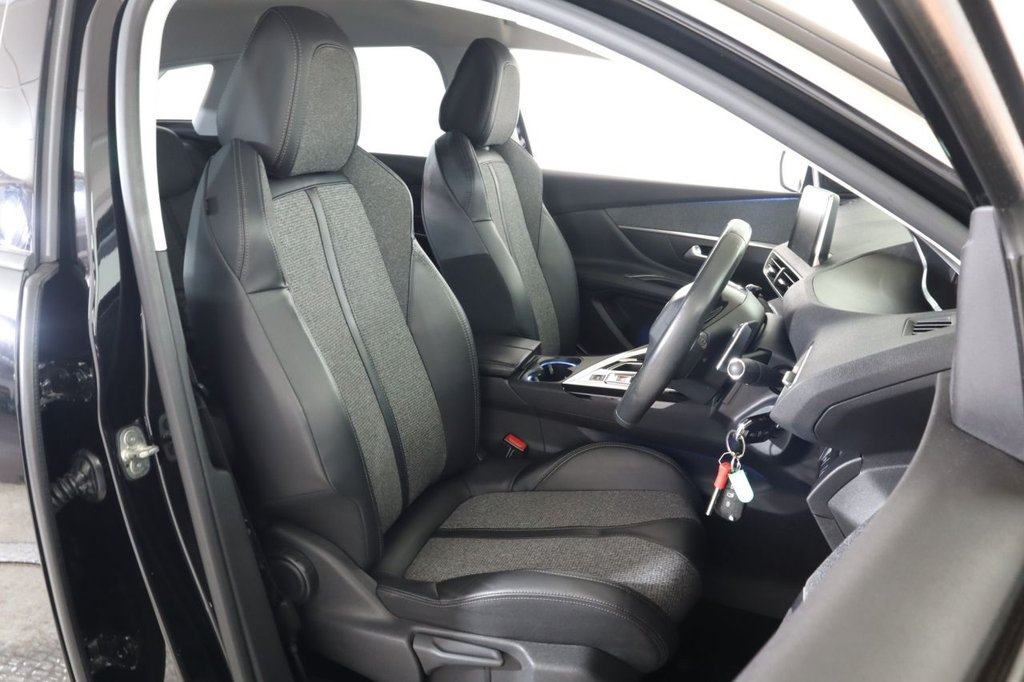 Used Peugeot 3008 2017 for sale - 76267163: Photo 13