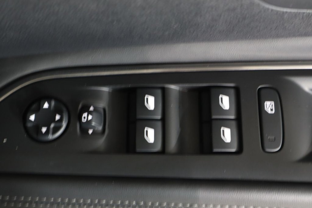 Used Peugeot 3008 2017 for sale - 76267163: Photo 39