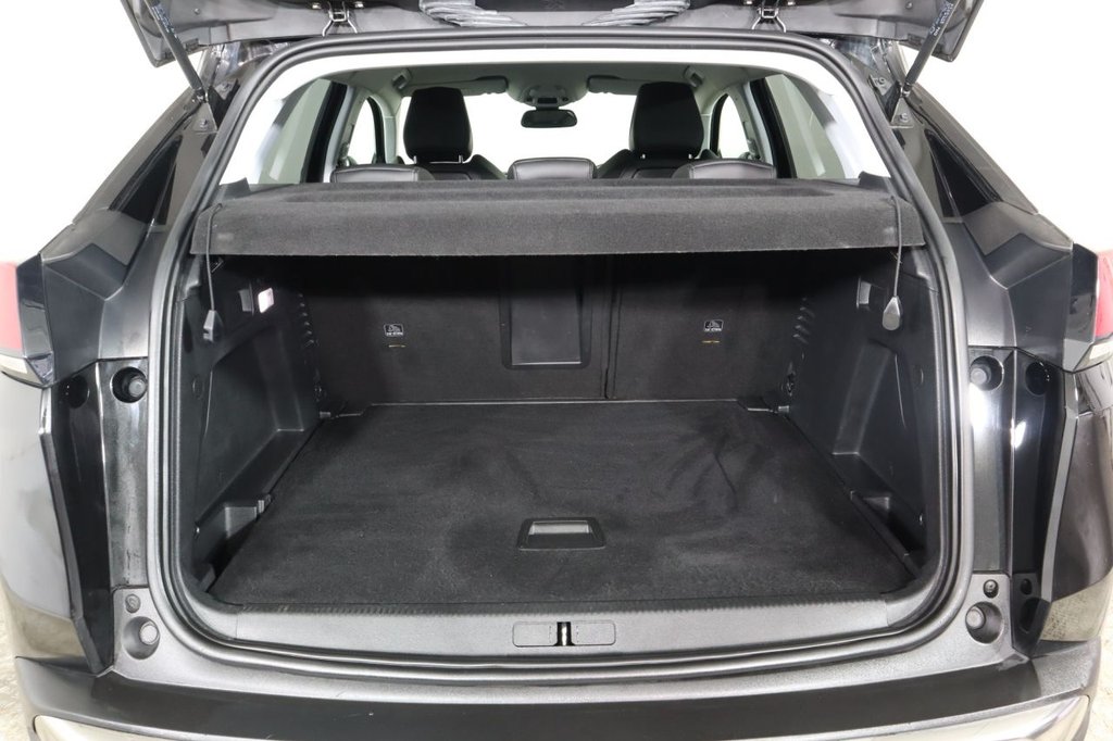 Used Peugeot 3008 2017 for sale - 76267163: Photo 9