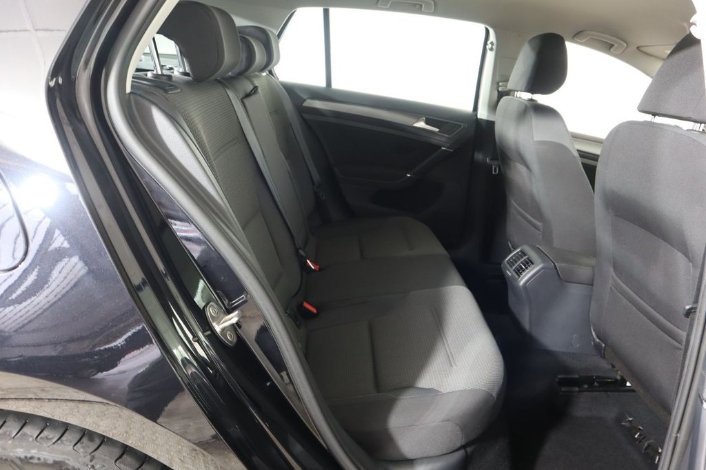 Used Volkswagen Golf 2018 for sale - 76163533: Photo 14