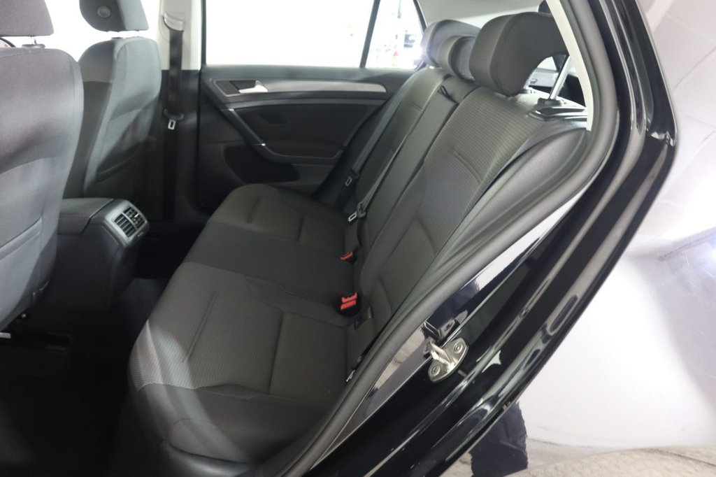 Used Volkswagen Golf 2018 for sale - 76163533: Photo 16
