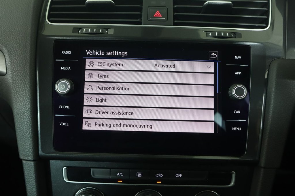Used Volkswagen Golf 2018 for sale - 76163533: Photo 36