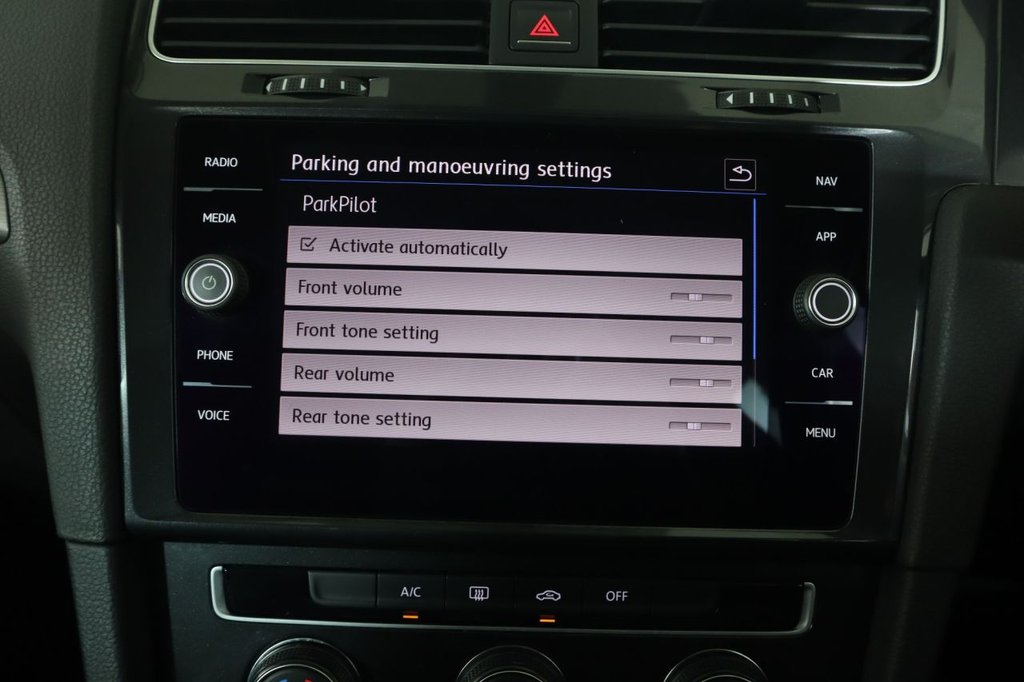 Used Volkswagen Golf 2018 for sale - 76163533: Photo 40