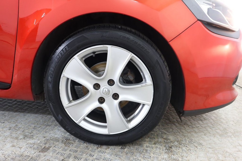 Used Renault Clio 2014 for sale - 77693035: Photo 11