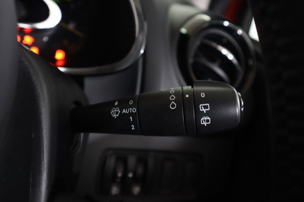 Used Renault Clio 2014 for sale - 77693035: Photo 22