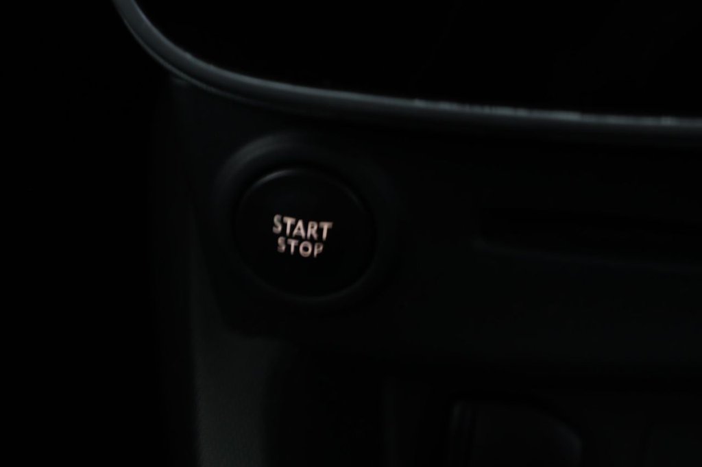 Used Renault Clio 2014 for sale - 77693035: Photo 26