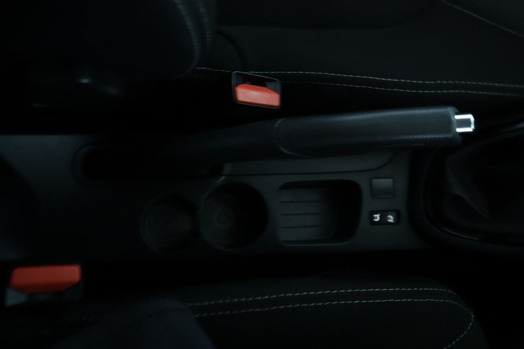 Used Renault Clio 2014 for sale - 77693035: Photo 29