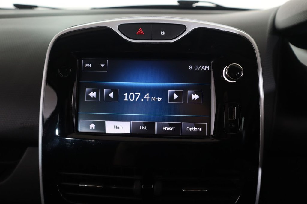 Used Renault Clio 2014 for sale - 77693035: Photo 31