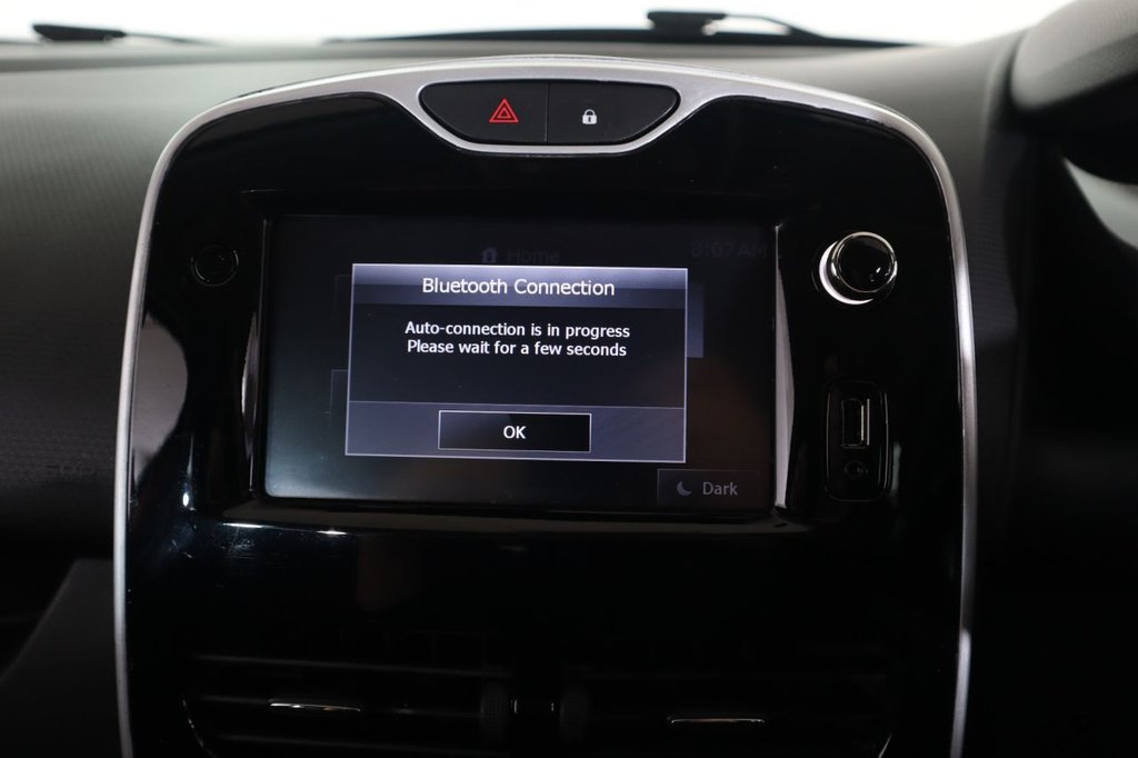 Used Renault Clio 2014 for sale - 77693035: Photo 33