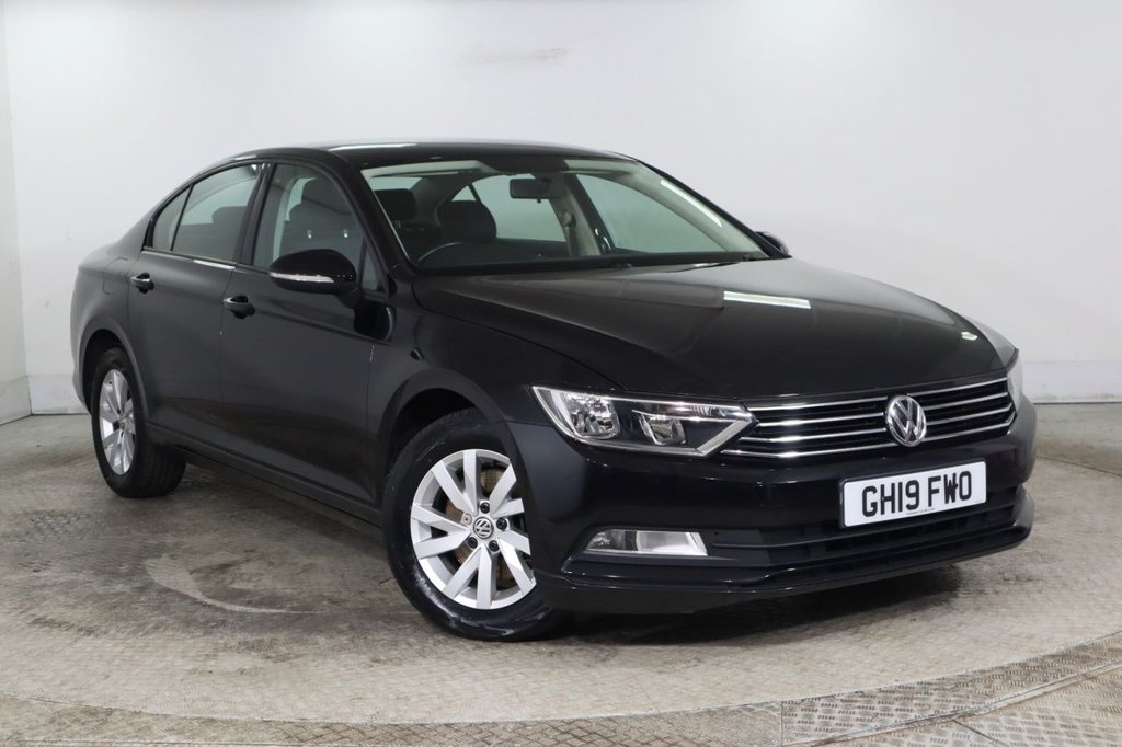 Used Volkswagen Passat 2019 for sale - 76236049: Photo 1