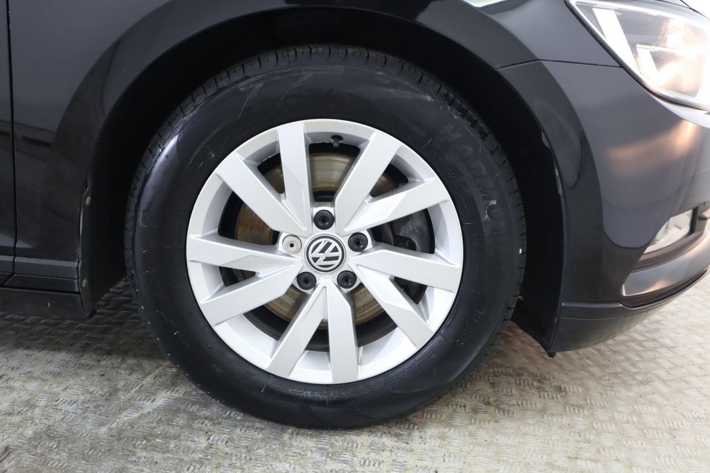 Used Volkswagen Passat 2019 for sale - 76236049: Photo 11