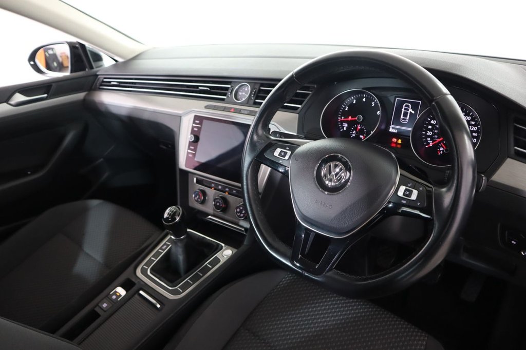Used Volkswagen Passat 2019 for sale - 76236049: Photo 12