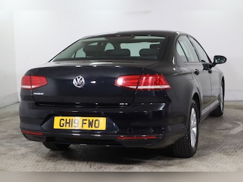 Used Volkswagen Passat 2019 for sale - 76236049: Photo 4