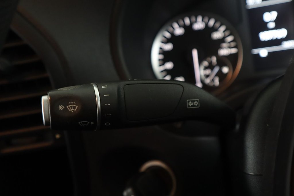 Used Mercedes-Benz Vito 2017 for sale - 76470569: Photo 19