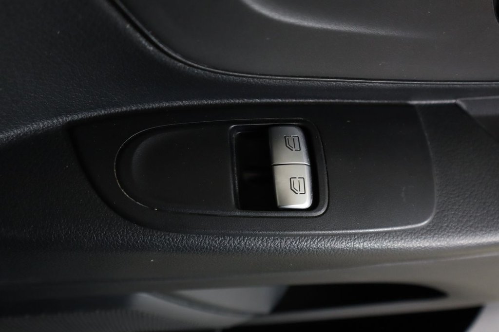 Used Mercedes-Benz Vito 2017 for sale - 76470569: Photo 28