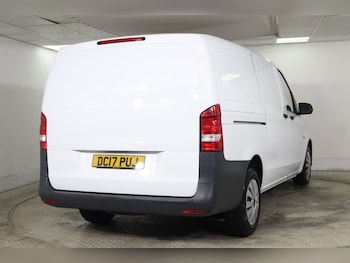 Used Mercedes-Benz Vito 2017 for sale - 76470569: Photo