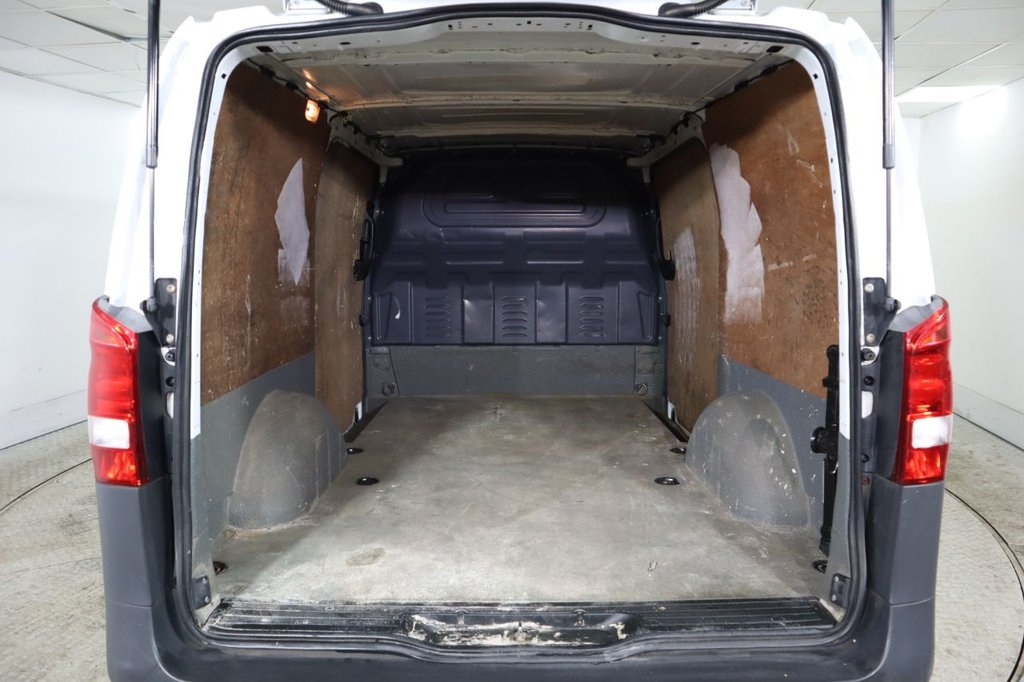 Used Mercedes-Benz Vito 2017 for sale - 76470569: Photo 9