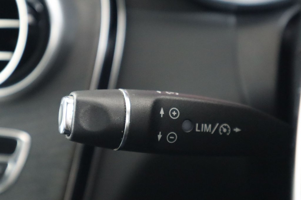 Used Mercedes-Benz C Class 2017 for sale - 77027330: Photo 38