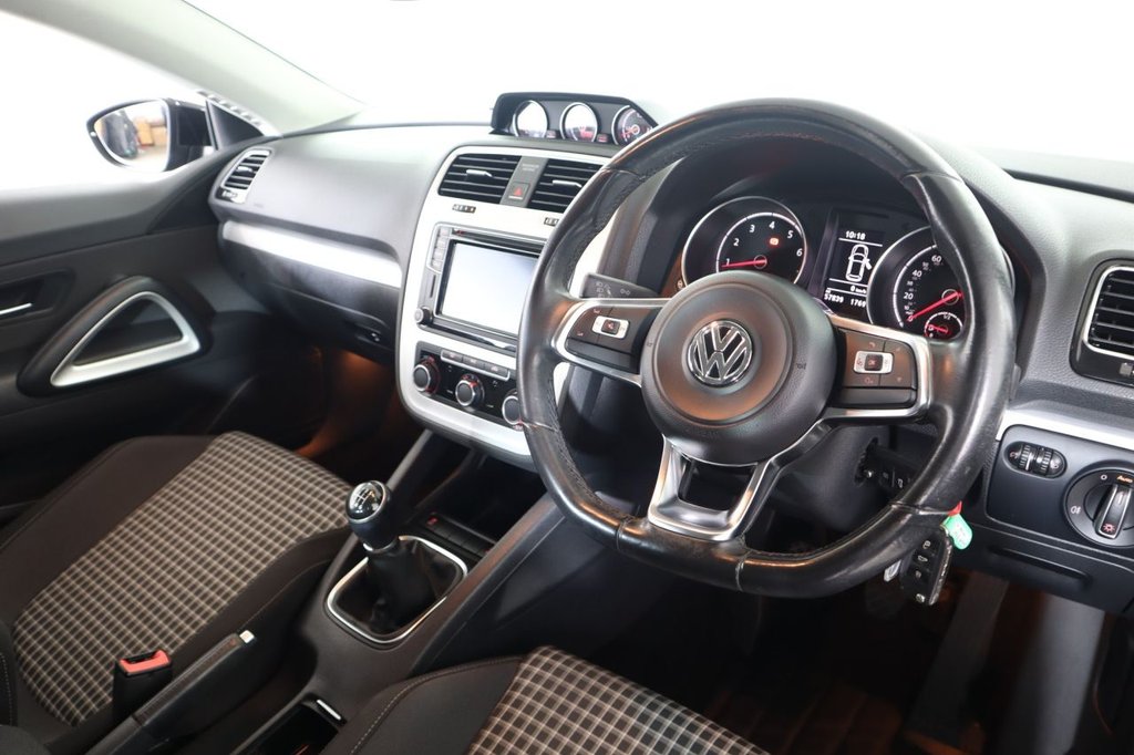 Used Volkswagen Scirocco 2015 for sale - 78181694: Photo 12